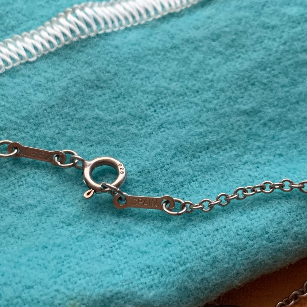 Sold ❌❌❌ Tiffany and CO. Elsa Peretti Five Open Heart Silver Necklace🌸 - Picture 6 of 11
